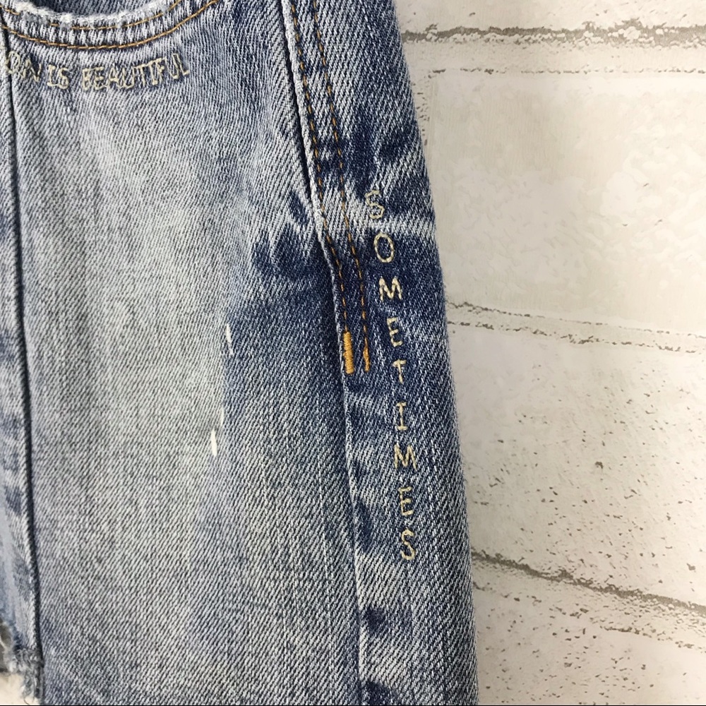 Zara Mid-Waist Destroyed Denim Shorts 2 - Picture 6 of 8